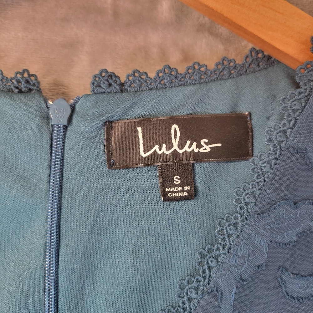Lulus Teal Blue Floral Cocktail Mini Dress Long Balloon Sleeve V-Neck Size S - Picture 3 of 10